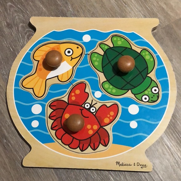 Melissa & Doug Jumbo Knob Puzzle House Pets and Fish Bowl - Picture 2 of 5